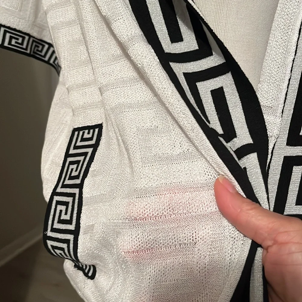 Prestige Original Hooded Cover Up - Picture 5 of 6